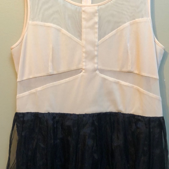 Sleeveless dress w/ sheer skirt—size large - Picture 3 of 9